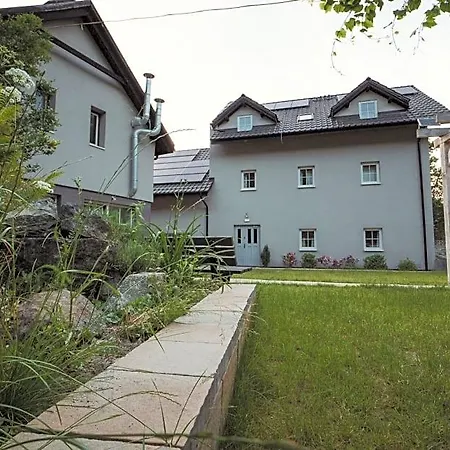 Zielone Wzgorze 3*